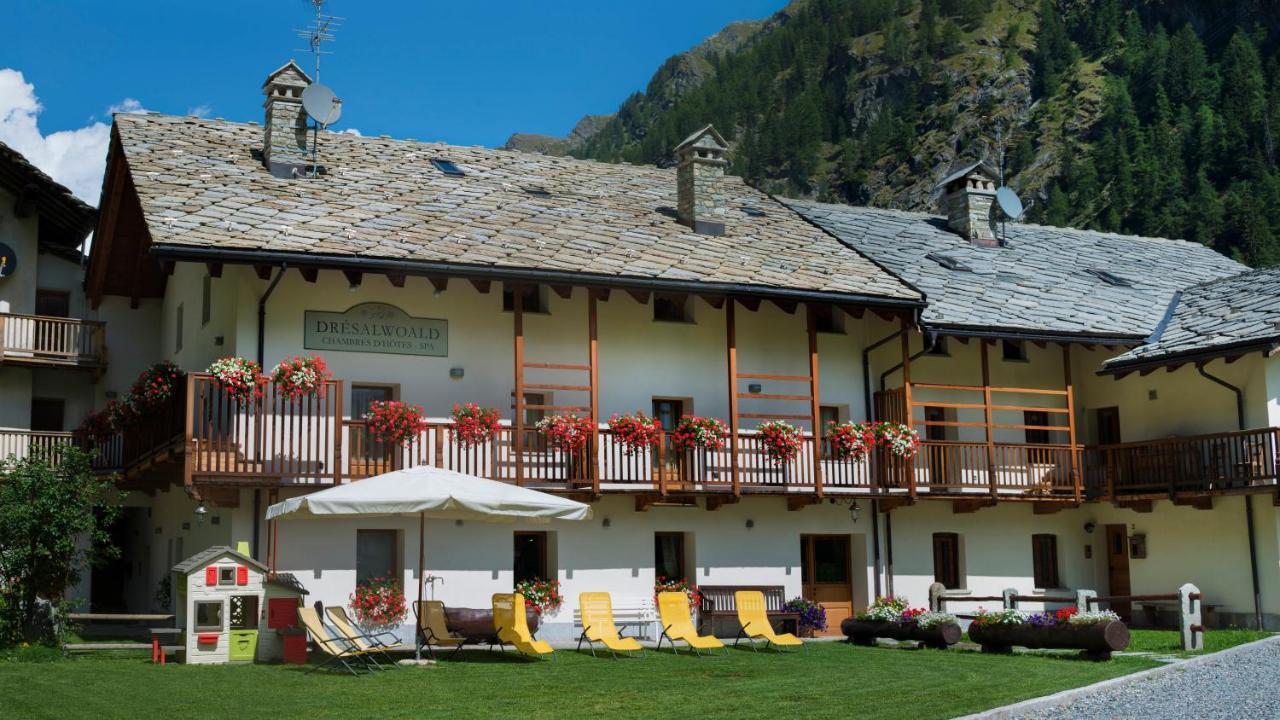 Bed and Breakfast Dresalwoald Грессоне-Сен-Жан Екстер'єр фото