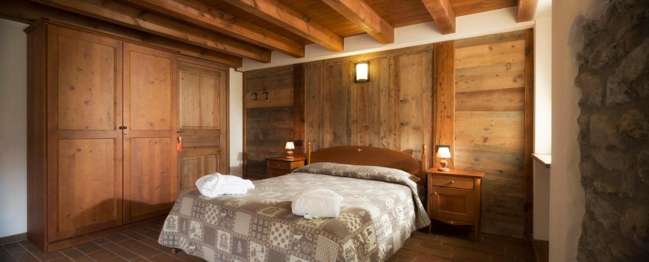Bed and Breakfast Dresalwoald Грессоне-Сен-Жан Екстер'єр фото
