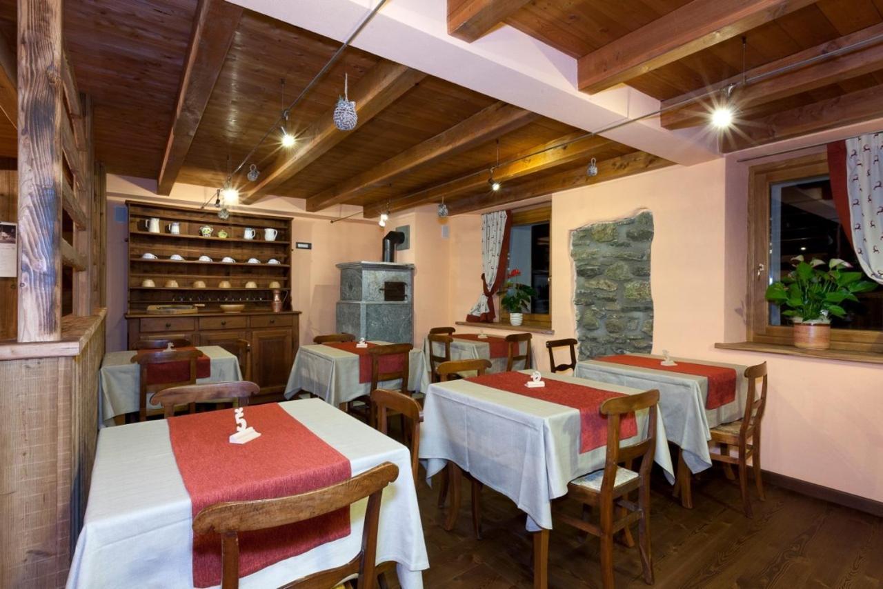 Bed and Breakfast Dresalwoald Грессоне-Сен-Жан Екстер'єр фото